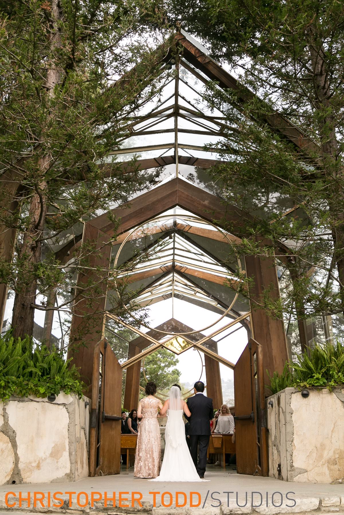 wedding-ceremony-wayfarers-chapel-palos verdes