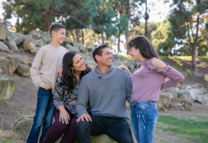 teWinkle-park-costa-mesa-family-portraits