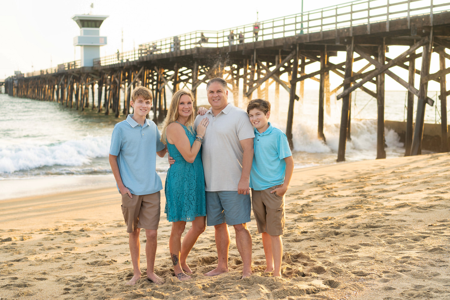 oc-family-portrait-experience-seal-beach-pier