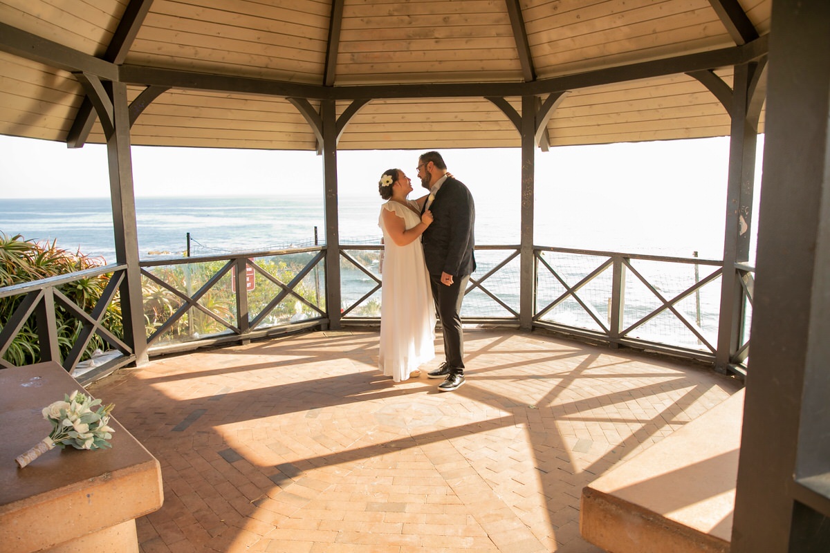 How to Plan a Small Wedding in Laguna Beach at Heisler Park