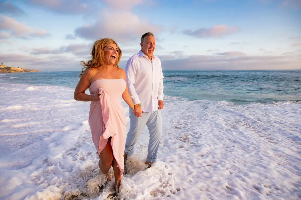 How to Plan the Perfect Beach Photoshoot: Ideas & Tips from a Pro Photographer